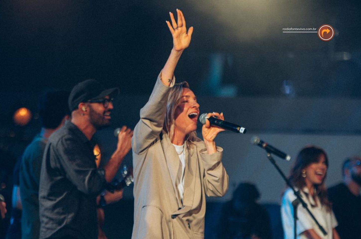 “O Canto das Igrejas” lança a canção “Make Room” na voz do casal Lucas e Evelyn  ⫺