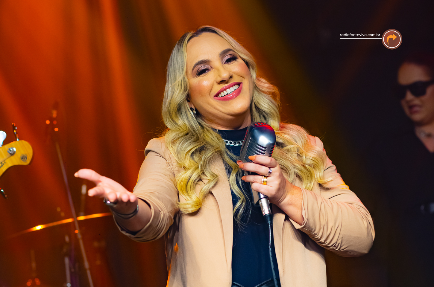 Rose Mesquita lança a canção “Eu Decidi”