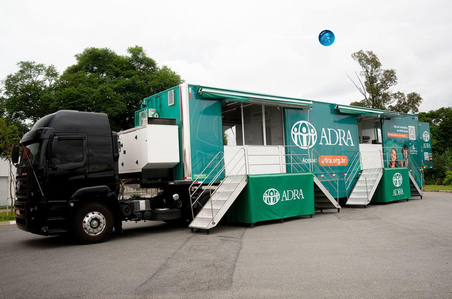 Carreta Solidária da ADRA e chegada de 80 pedreiros reforçam reconstrução em Rio Bonito do Iguaçu
