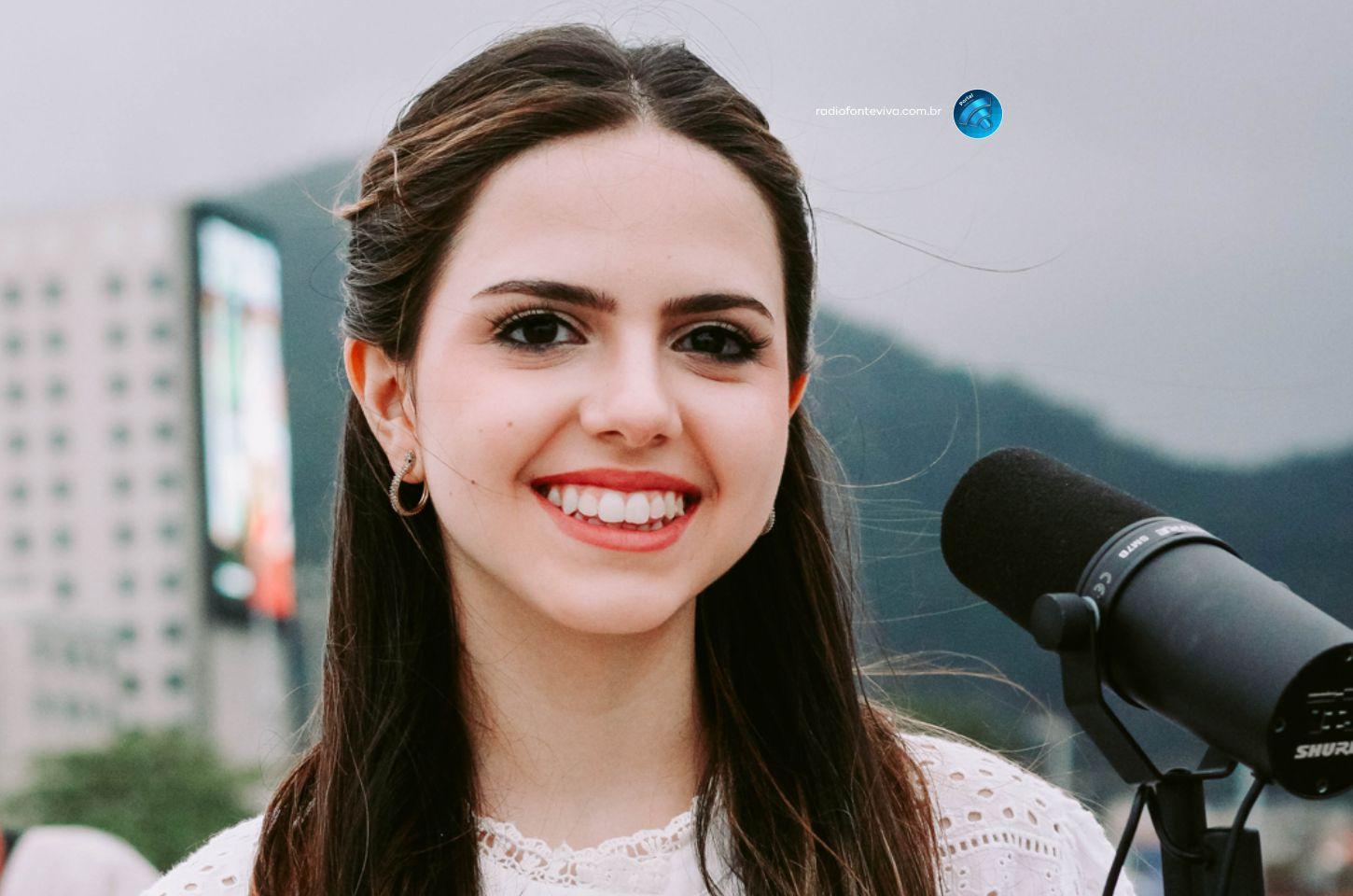 Babi Garcia lança “Teu Amor”, uma canção sobre o amor transformador de Jesus