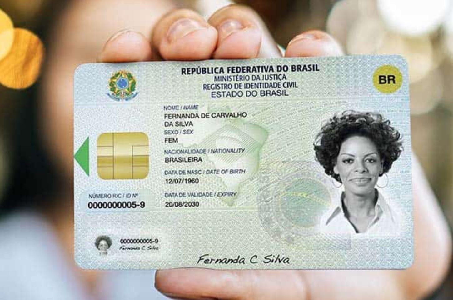 Nova Carteira de Identidade Nacional substitui o RG e unifica documentos no Brasil