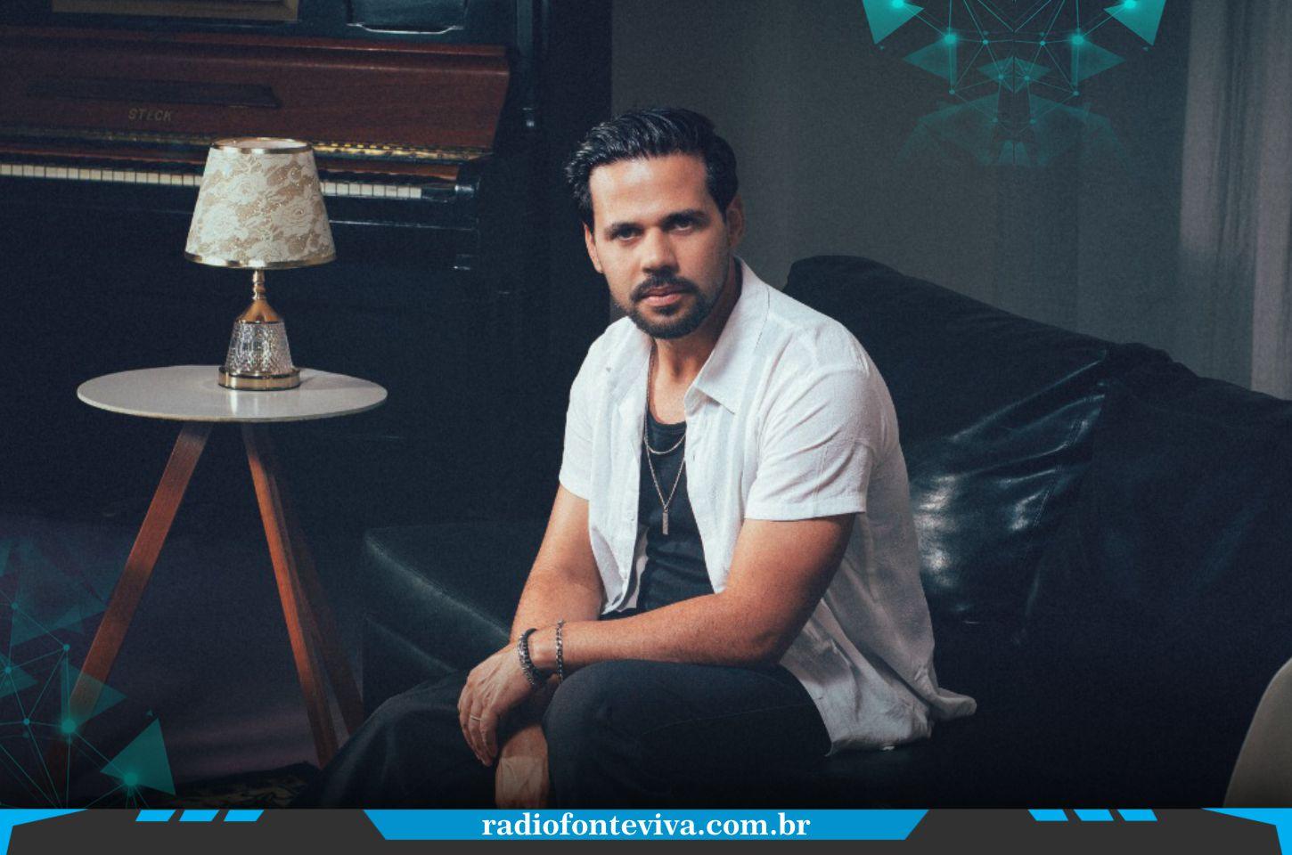 Filipe Marques lança o álbum acústico “Digno: Lado B” com proposta de adoração íntima