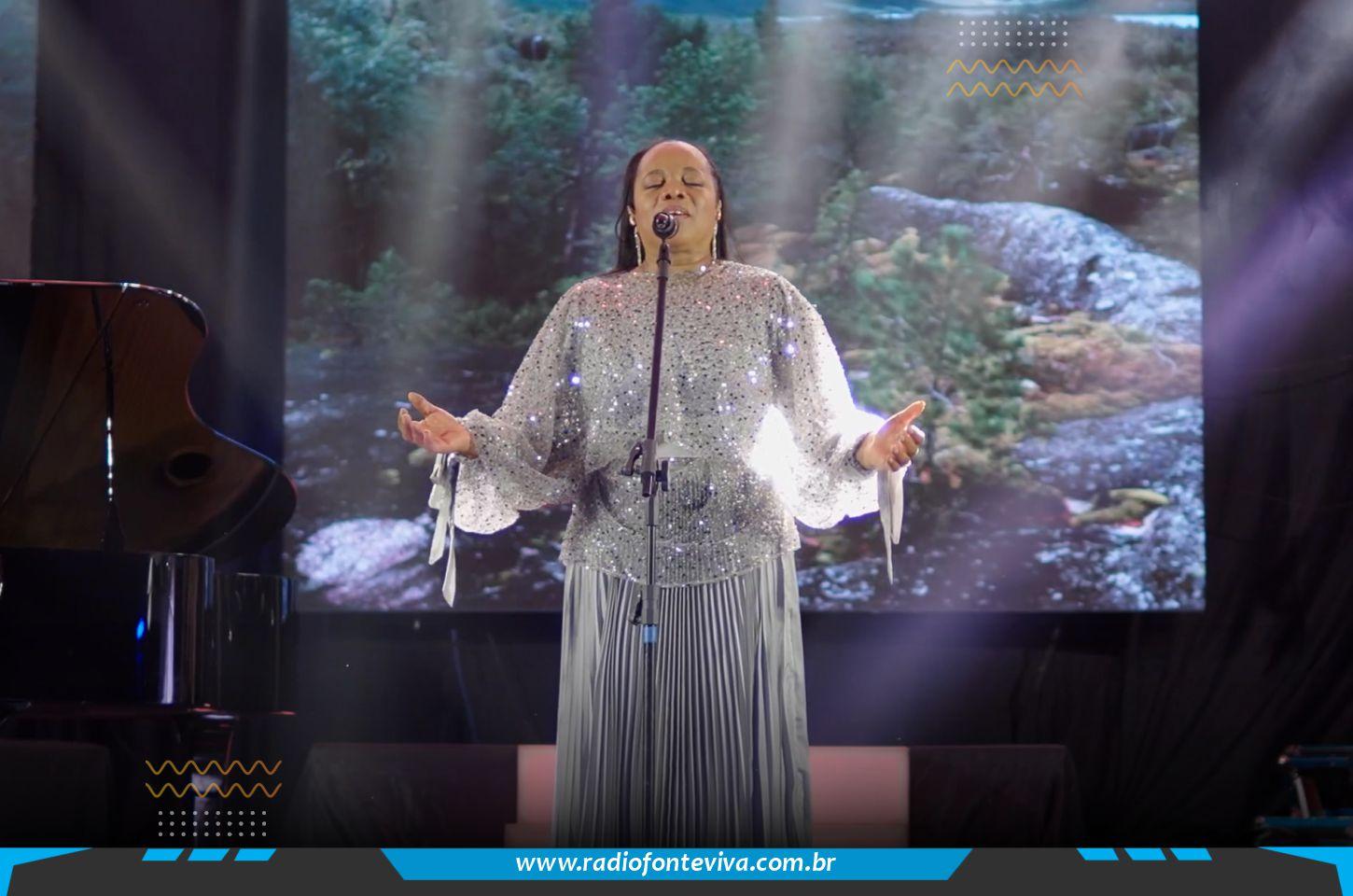Pastora Águeda Elamba lança o single 