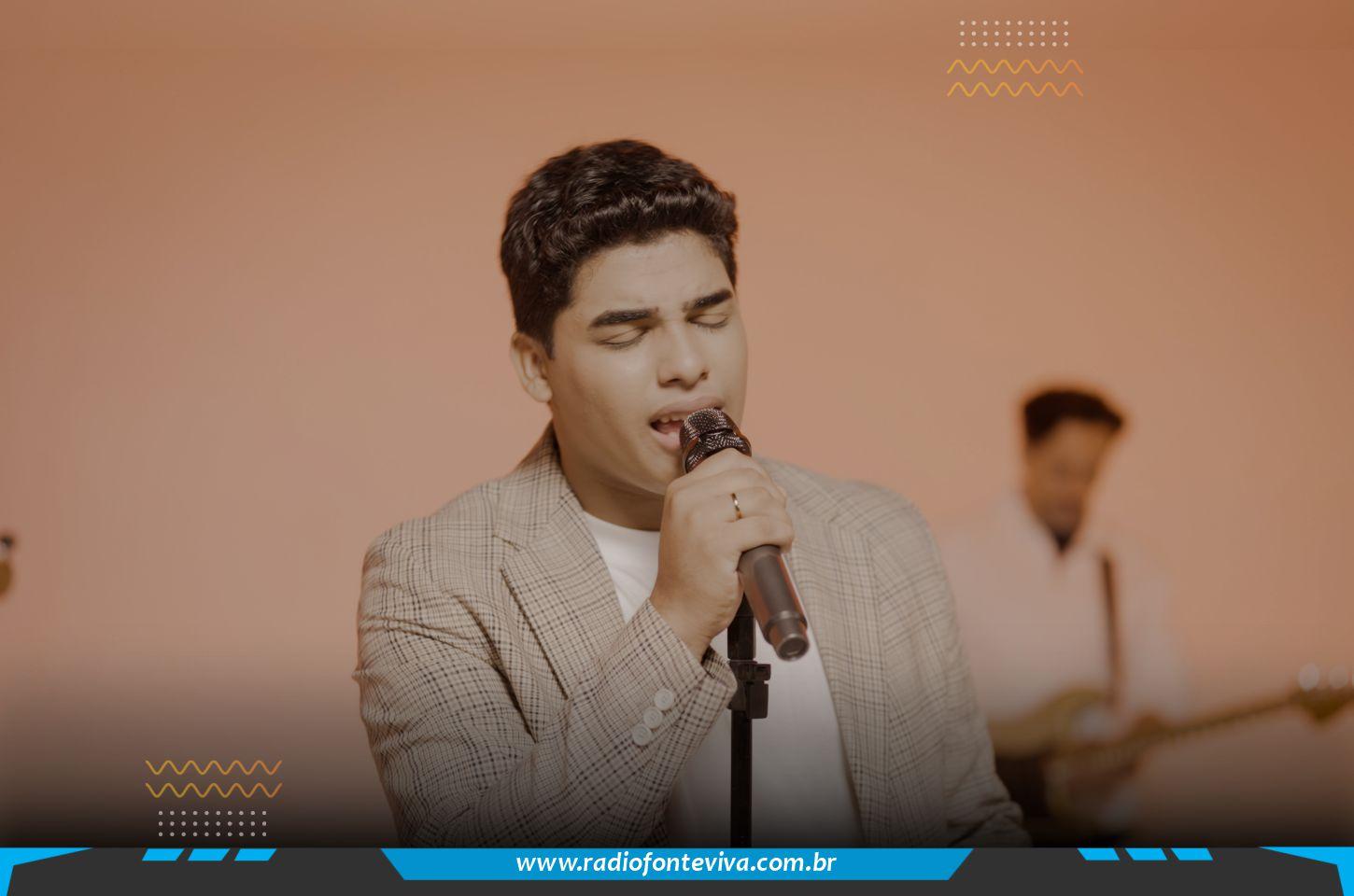Vinicius Santos estreia na Louvor Eterno com o single “Tudo É Perda”