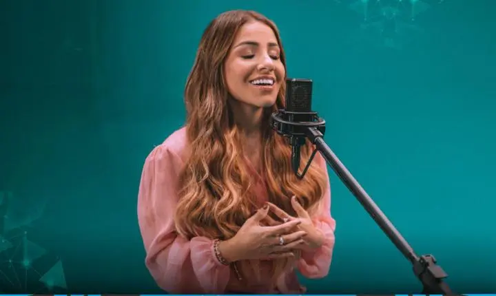 Gabriela Rocha lança medley com sucessos do Renascer Praise no projeto “Ecoar 3”