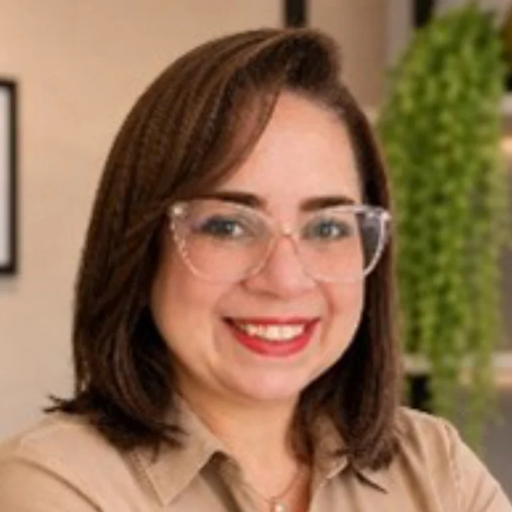 Márcia - Neuroestrategista e Psicoterapeuta Emocional